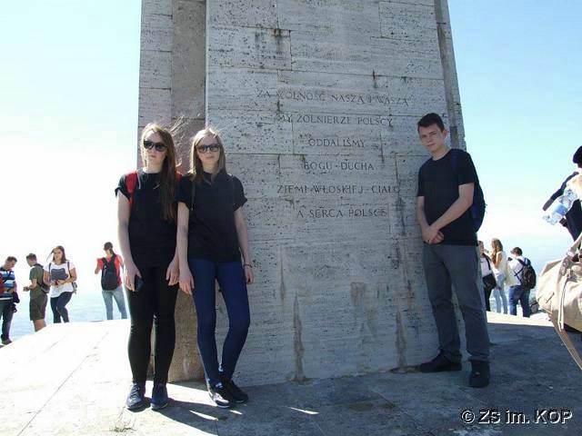 29.Monte Cassino-pomnik.jpg