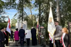 20250926_071828340_iOS