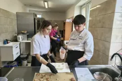 4b823123-07c1-44bb-ac0b-f717036d4cdf