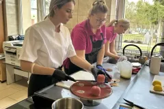 9de43500-f5fc-4121-8aa4-4646d088e108