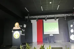 20251016_100459750_iOS