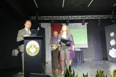 20251016_101633666_iOS