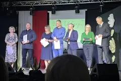 20251016_105640444_iOS