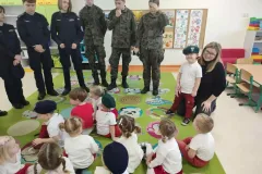 0963120b-db96-4729-92b7-b6869e0a6073