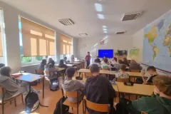 f2dbff1a-5f2f-4998-b0de-caee86793722