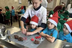 ebda7691-d596-4668-abd0-7a3bb5534456