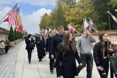 20251008_081218594_iOS