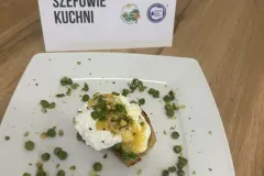 c73b1fce-91c9-40d6-9c8d-7de8f6476a2a