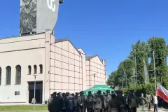 20250527_083957861_iOS