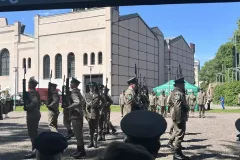 20250527_112905539_iOS