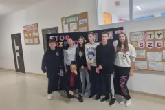 b9db3736-bfe1-4215-aa20-ec4cdc894df4