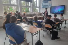 624e8102-75ed-4a2c-8c30-52e09b5fb530