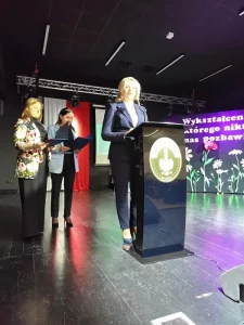 Read more about the article Zakończenie roku klas maturalnych 2025